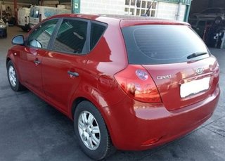 127332 faro derecho 921021h000 kia cee'd 1.6 crdi