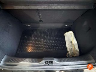 Renault Clio Limited 1.2 16v 55kW (75CV)