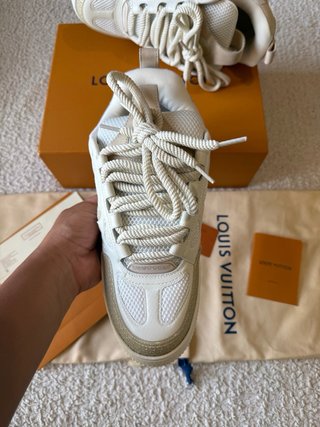 Louis Vuitton Sneakers Beige/Bianco