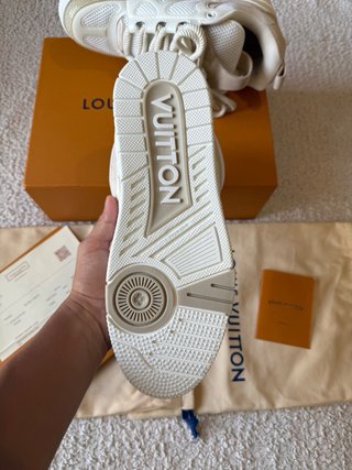 Louis Vuitton Sneakers Beige/Bianco