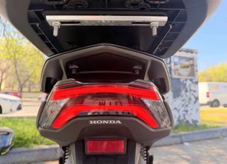 Honda PCX 125cc Negra 2024 - 26.000 km