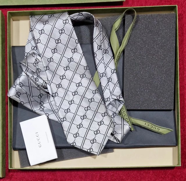 Corbata De Seda Gucci GG Icónico Monograma.