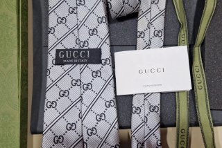 Corbata De Seda Gucci GG Icónico Monograma.