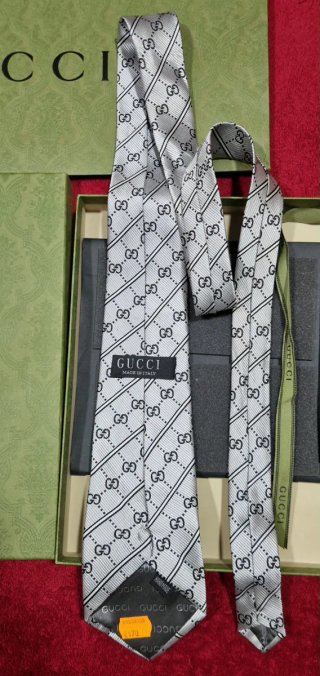 Corbata De Seda Gucci GG Icónico Monograma.