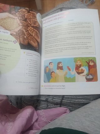 Libro de texto religio católica Santillana
