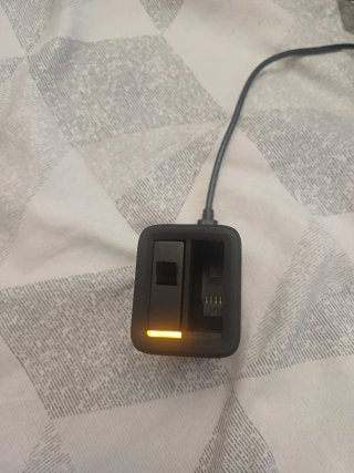 Caricabatterie GoPro a doppia porta (SENZA BATTERIE)