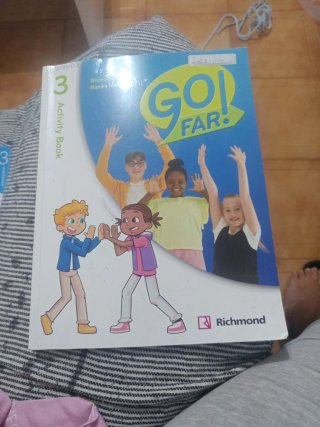 Libro de inglés de 3 de primaria go far