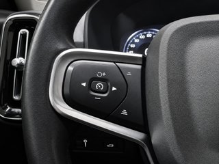 Volvo XC40 1.5 T3 Momentum Pro Auto