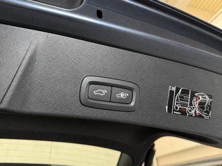 Volvo XC40 1.5 T3 Momentum Pro Auto