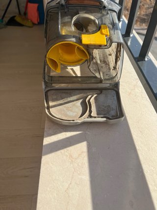 Aspiradora Ufesa Optima Gris y Naranja