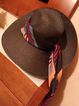 Sombrero di paglia donna nero con foulard