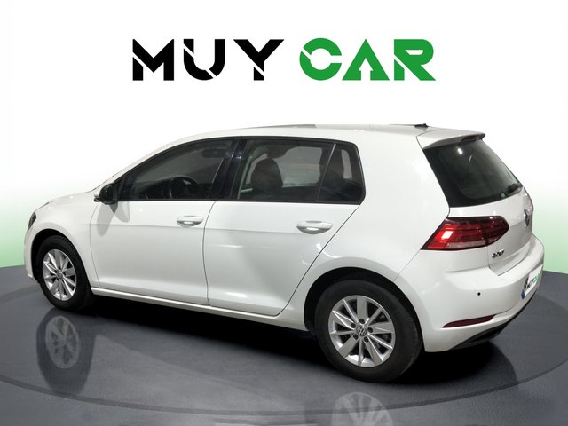 Volkswagen Golf Business 1.0 TSI 81 kW (110 CV)