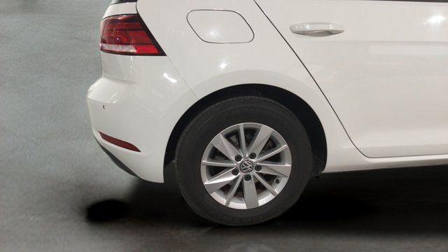Volkswagen Golf Business 1.0 TSI 81 kW (110 CV)