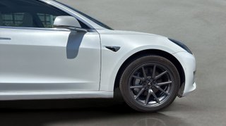 Tesla Model 3 Performance AWD 360 kW (490 CV)