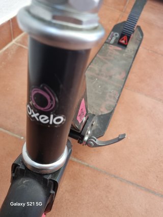 Patinete infantil rosa y negro