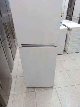 Nevera Beko Estrecha