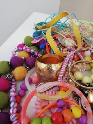 Lotto accessori bigiotteria