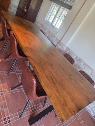 Mesa rústica pino 3m y 10 sillas