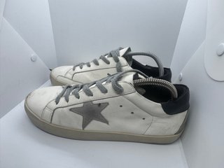 Golden Goose Superstar Talla 42