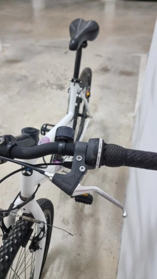 Bicicleta Rockrider Decathlon Blanca