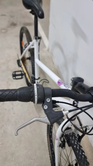 Bicicleta Rockrider Decathlon Blanca