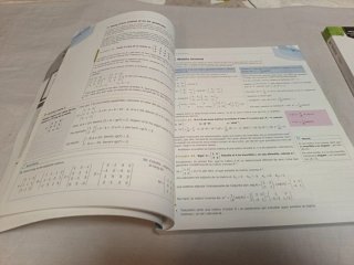 Matemàtiques aplicades a les ciències socials I...