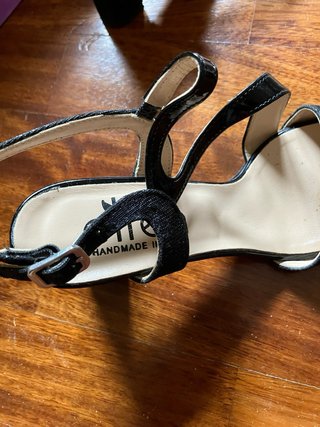 Scarpe Ellen nere con tacco
