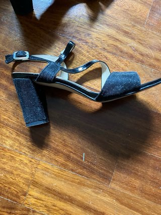 Scarpe Ellen nere con tacco