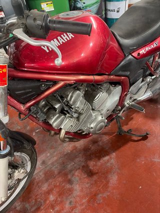 Yamaha XJ600N 2003 para despiece