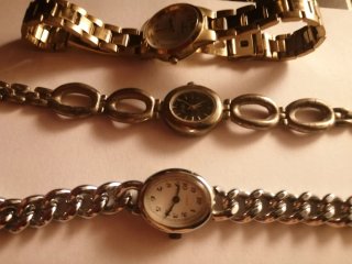 Lotto 3 orologi donna bracciale da riparare