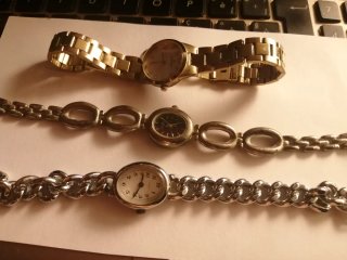 Lotto 3 orologi donna bracciale da riparare