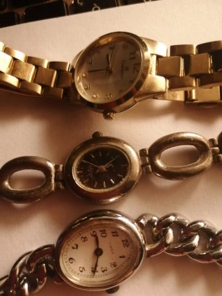 Lotto 3 orologi donna bracciale da riparare