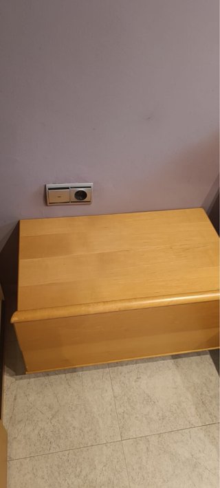 Cama Matrimonio Madera con Cabecero y Mesitas
