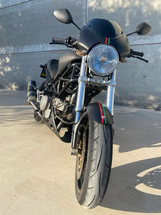Ducati Monster 620i averiada