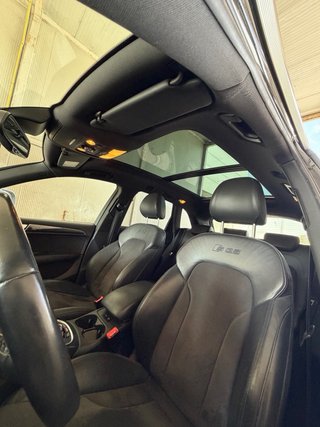 Audi SQ5 2015