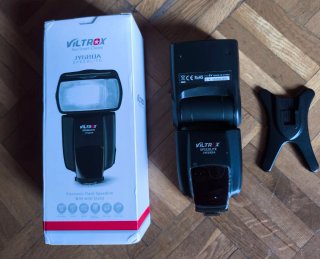 Flash Viltrox JY680A