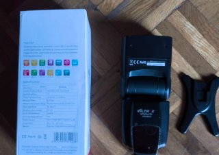 Flash Viltrox JY680A