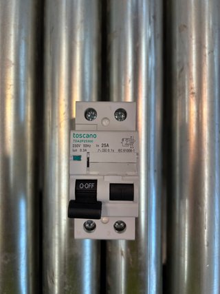 Diferencial Toscano TDA2P25300 2P 25A 300mA