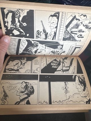 Corto Maltese libro fumetti vintage Hugo Pratt