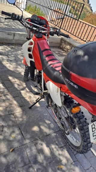 Honda CRM 75 Enduro/Motocross Roja y Blanca