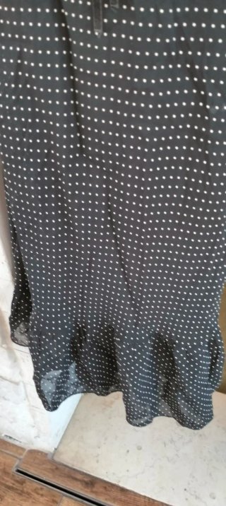 Vestito a pois con bretelle