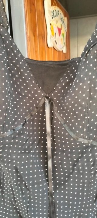 Vestito a pois con bretelle