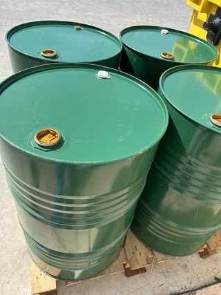 Depósitos metálicos 200L