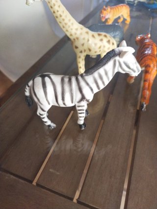 Muñecos animales salvajes