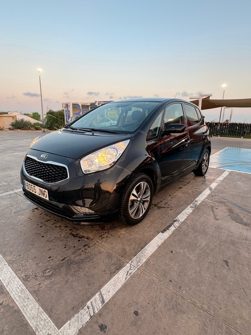 KIA Venga 2016 - foto 1