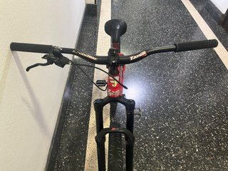 Bicicleta de Stunt/Wheelies  (PRECIO NEGOCIABLE)