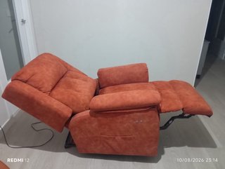 Sillón reclinable naranja de ante