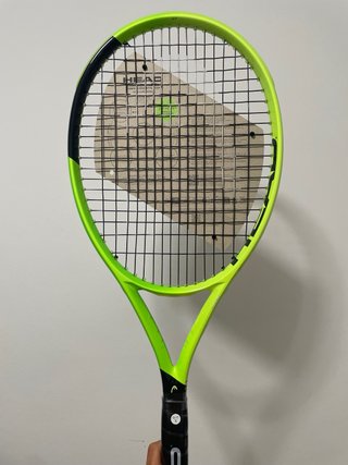 Raqueta Head Extreme MP sin abrir
