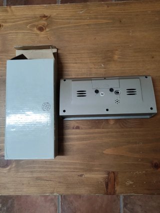 Reloj con higrómetro y termómetro