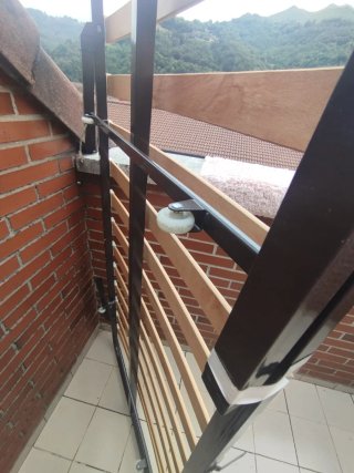 Somier Metálico y Madera